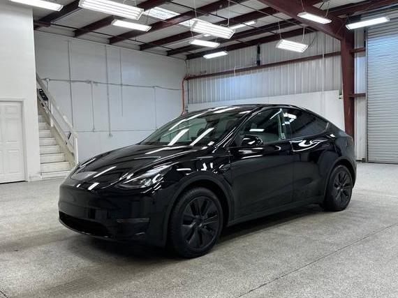 TESLA MODEL Y 2025 7SAYGDED8SF222987 image